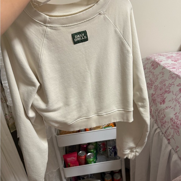 Daily Drills Cropped Top - Picture 2 of 2